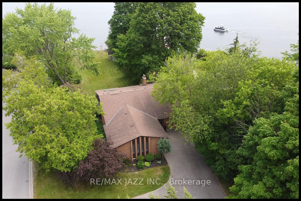 Photo 6 of 447 Lakeshore Drive, Scugog, Port Perry — HOMEH