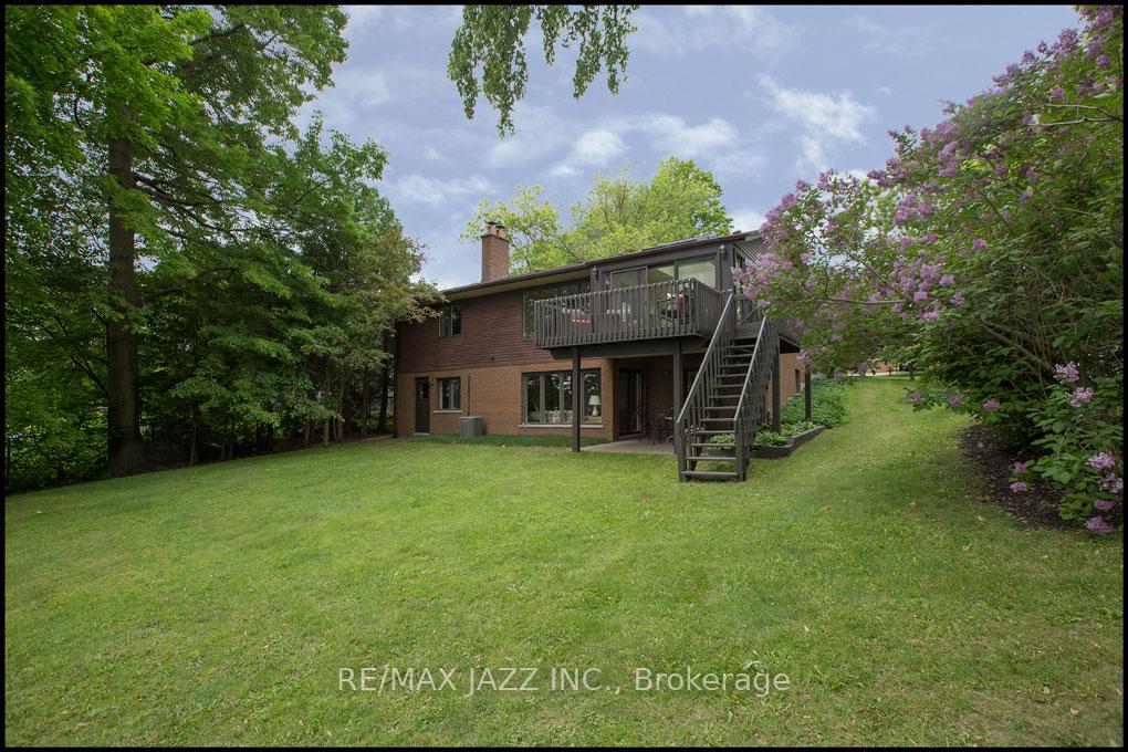 Photo 8 of 447 Lakeshore Drive, Scugog, Port Perry — HOMEH