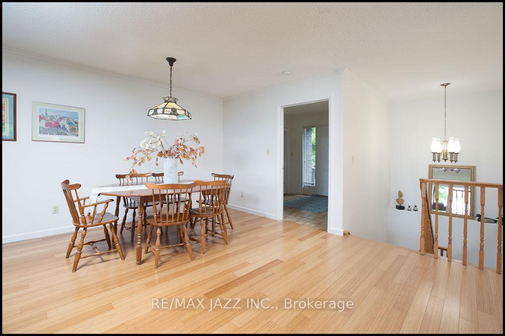 Photo 14 of 447 Lakeshore Drive, Scugog, Port Perry — HOMEH