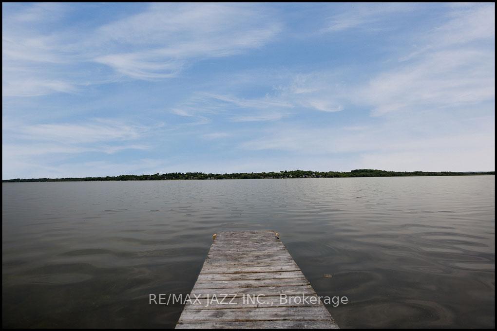 Photo 24 of 447 Lakeshore Drive, Scugog, Port Perry — HOMEH