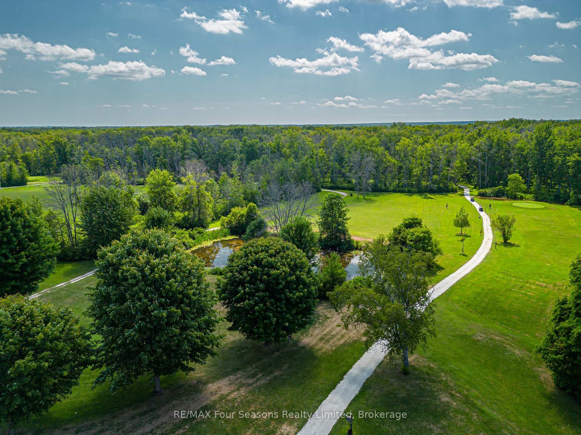 Photo 7 of 7 Allen Drive S, Wasaga Beach — HOMEH