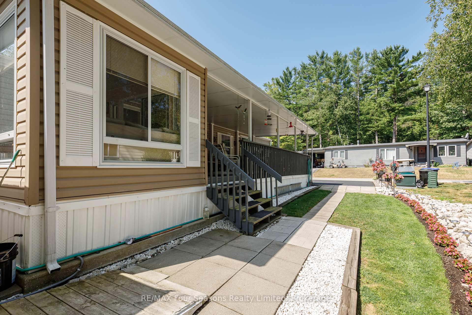 Photo 22 of 7 Allen Drive S, Wasaga Beach — HOMEH