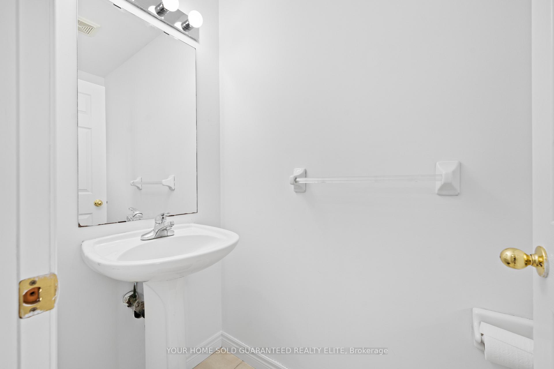 Photo 10 of 1 Hillcroft Drive, Hamilton, Stoney Creek Mountain — HOMEH