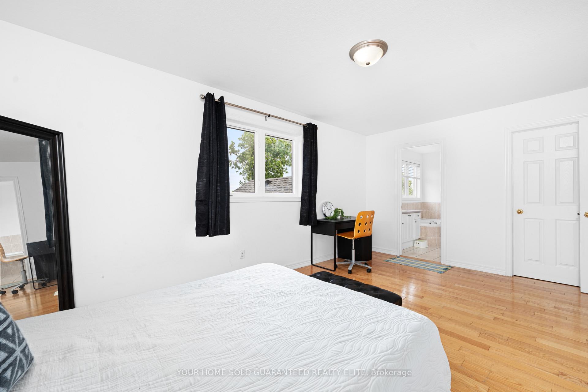 Photo 12 of 1 Hillcroft Drive, Hamilton, Stoney Creek Mountain — HOMEH