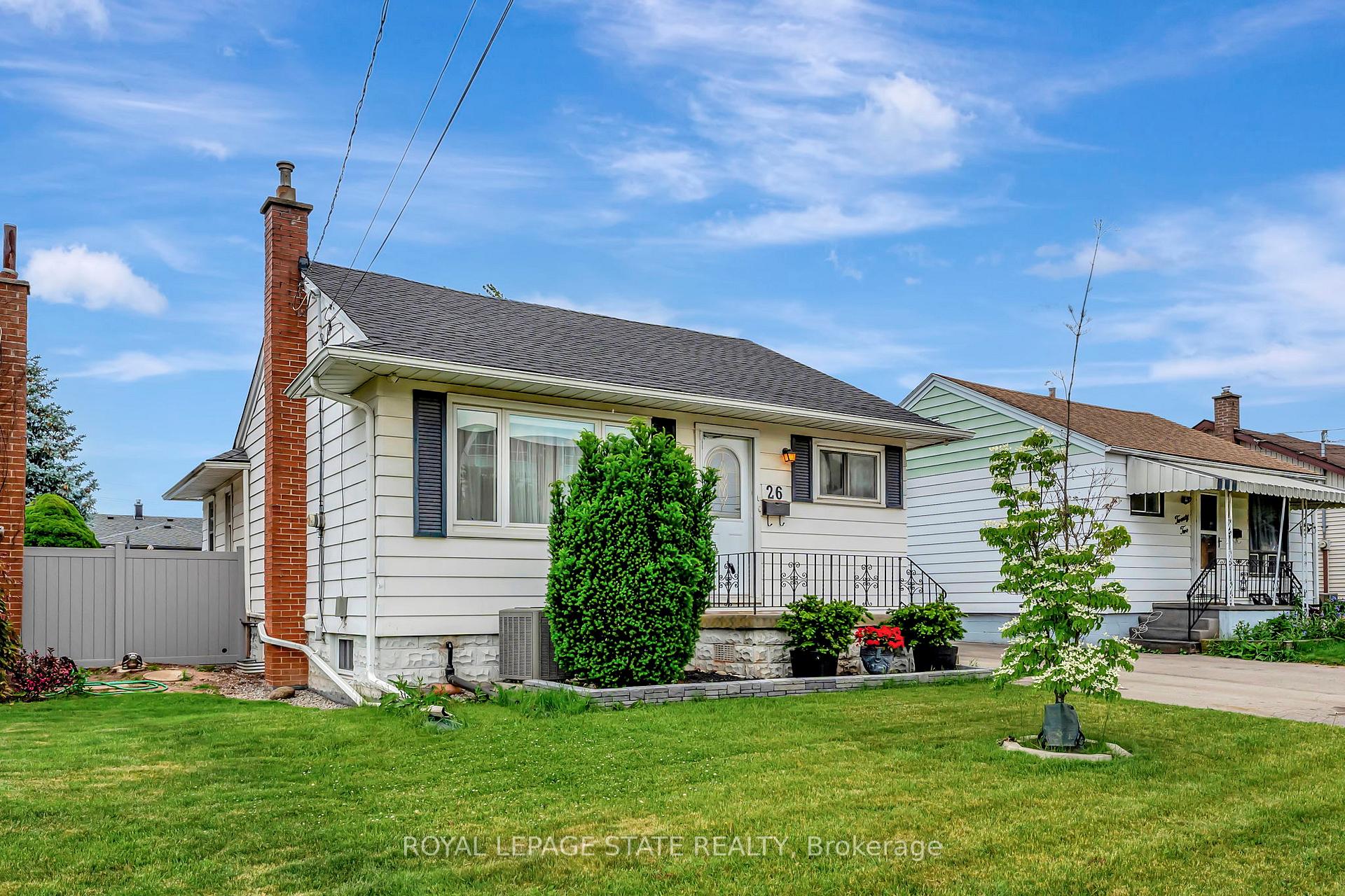 Photo 2 of 26 Adeline Avenue, Hamilton, Normanhurst — HOMEH