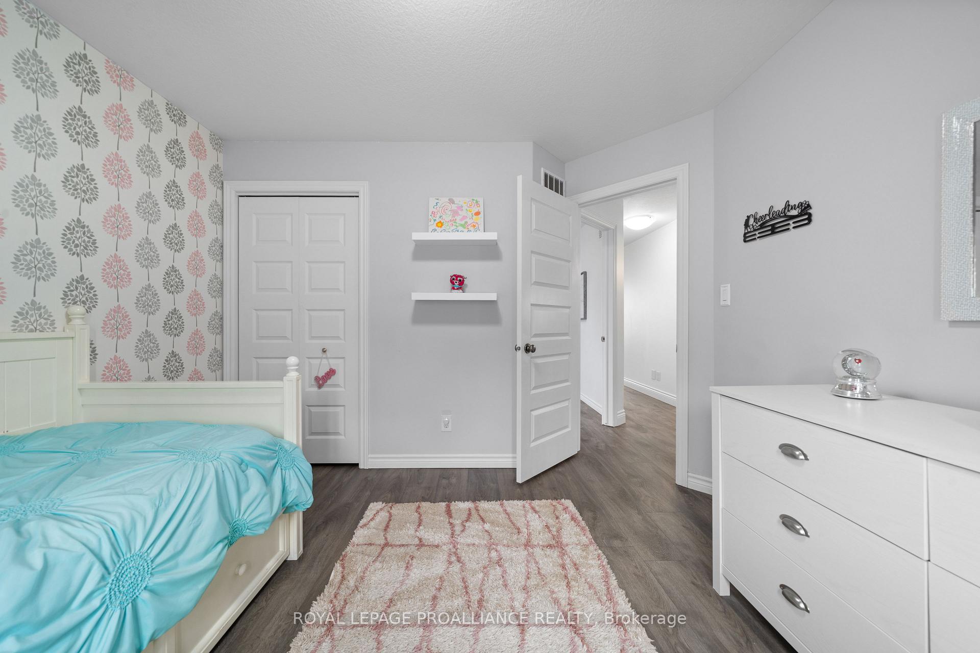 Photo 22 of 118 Gentlebreeze Drive, Belleville, Thurlow Ward — HOMEH