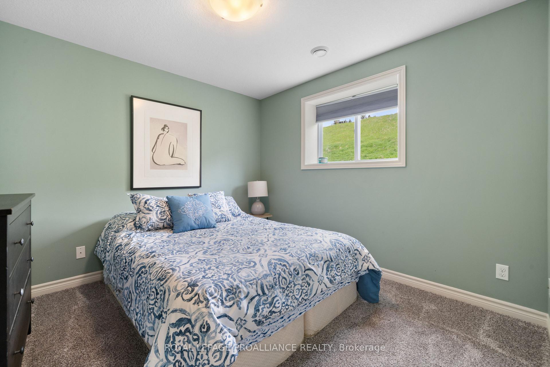 Photo 31 of 118 Gentlebreeze Drive, Belleville, Thurlow Ward — HOMEH