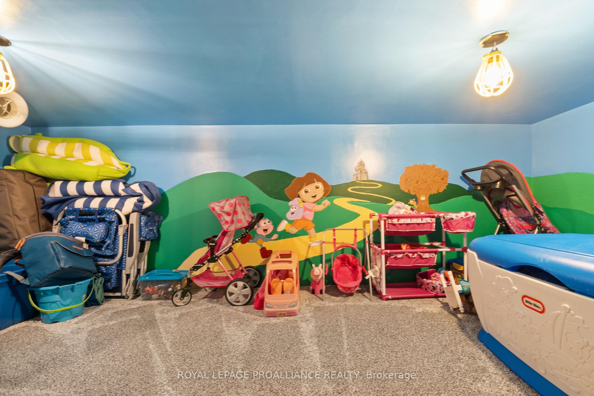 Photo 40 of 118 Gentlebreeze Drive, Belleville, Thurlow Ward — HOMEH