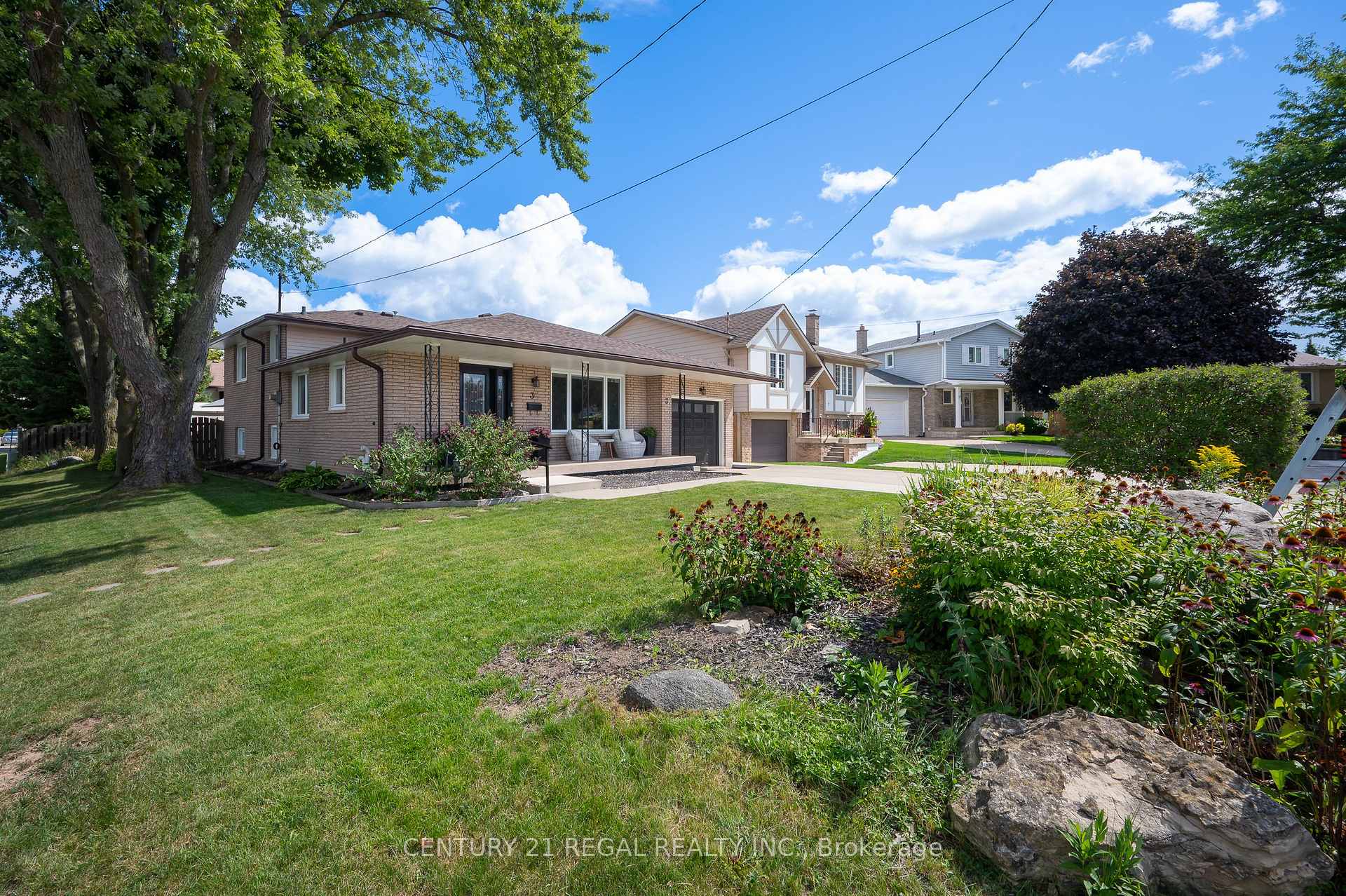Photo 8 of 3 Mentino Court, Hamilton, Eleanor — HOMEH