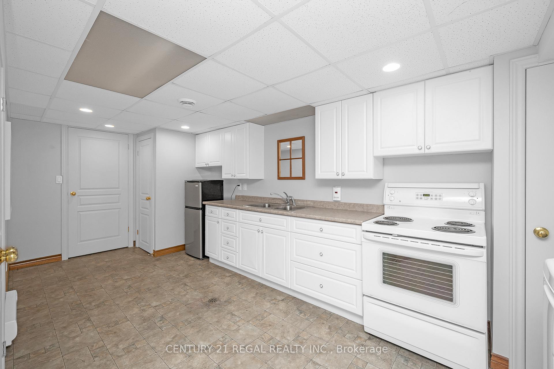 Photo 35 of 3 Mentino Court, Hamilton, Eleanor — HOMEH