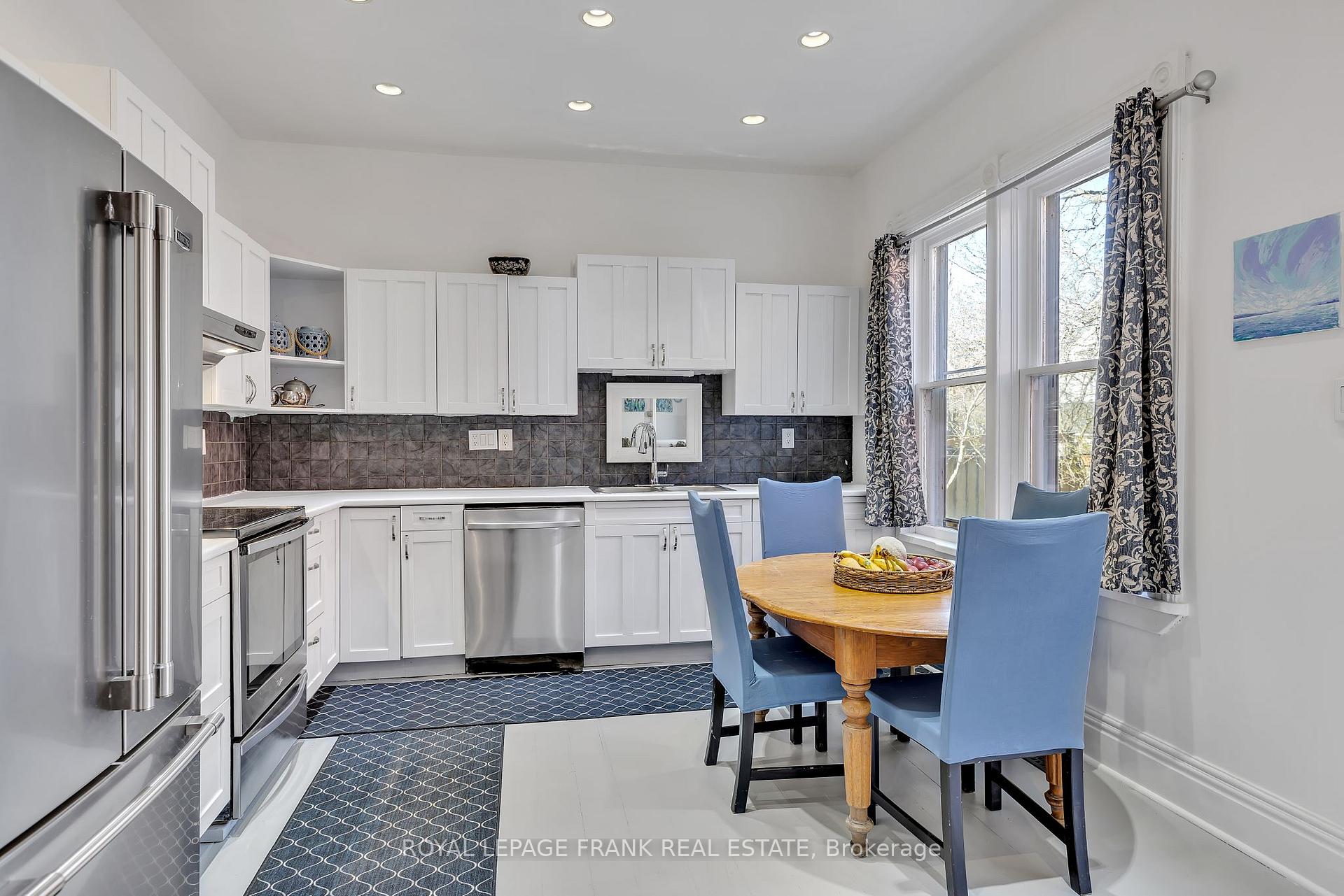 Photo 26 of 514 Bolivar Street, Peterborough, Town Ward 3 — HOMEH