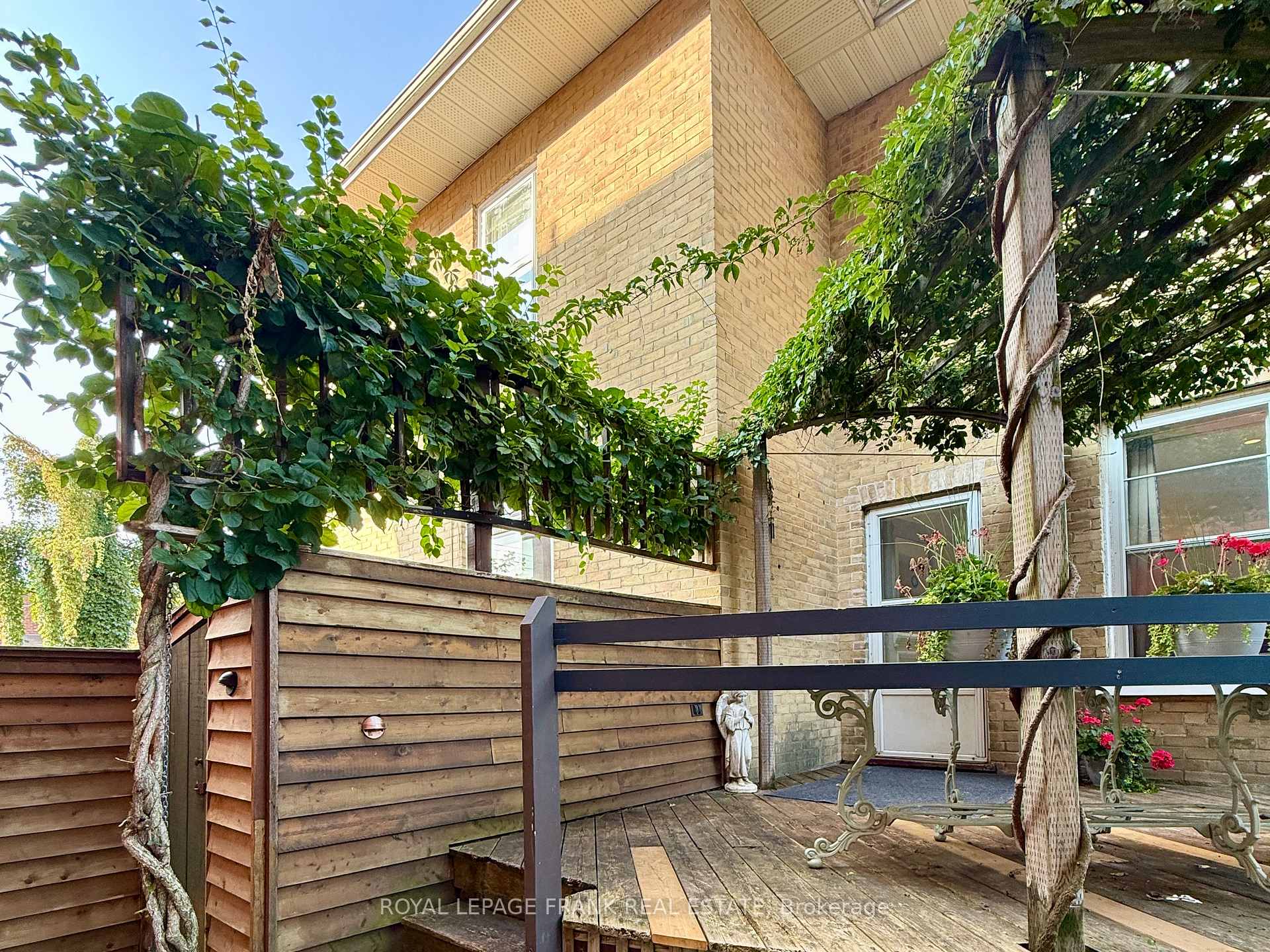 Photo 42 of 514 Bolivar Street, Peterborough, Town Ward 3 — HOMEH