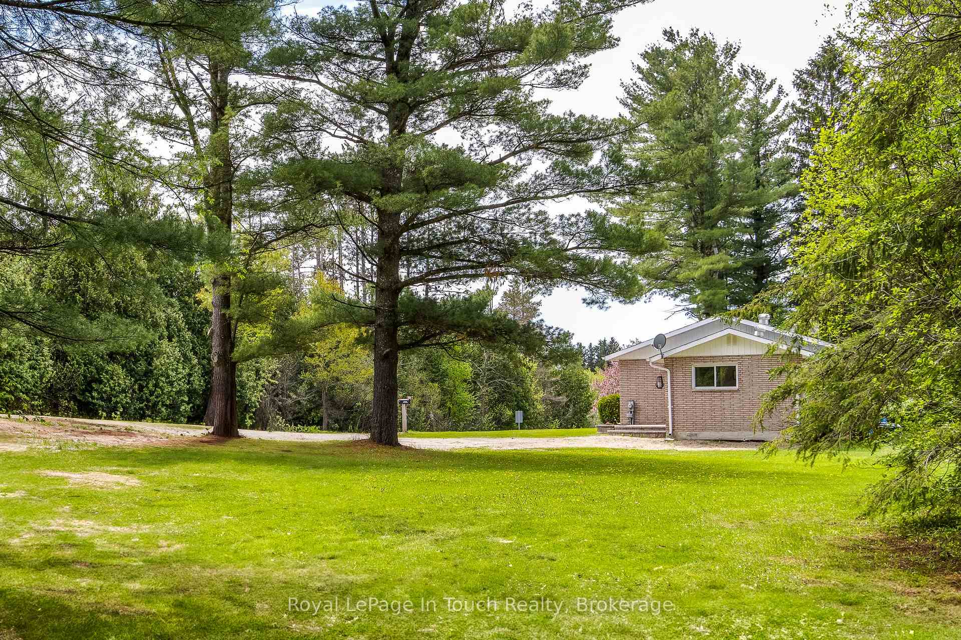 Photo 31 of 284 Concession 12 Road E, Tiny, Rural Tiny — HOMEH