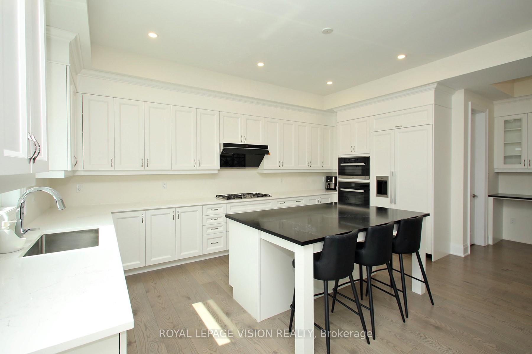 Photo 13 of 139 Ballantyne Boulevard, Vaughan, Vellore Village — HOMEH