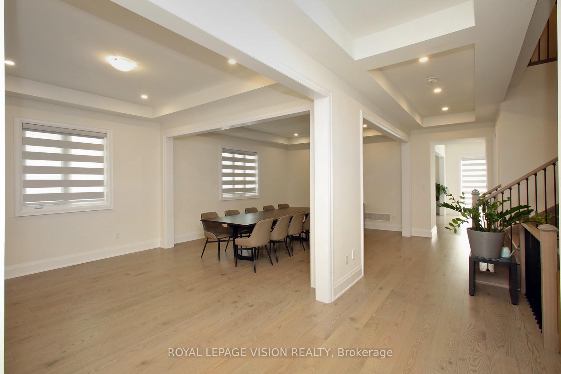 Photo 15 of 139 Ballantyne Boulevard, Vaughan, Vellore Village — HOMEH
