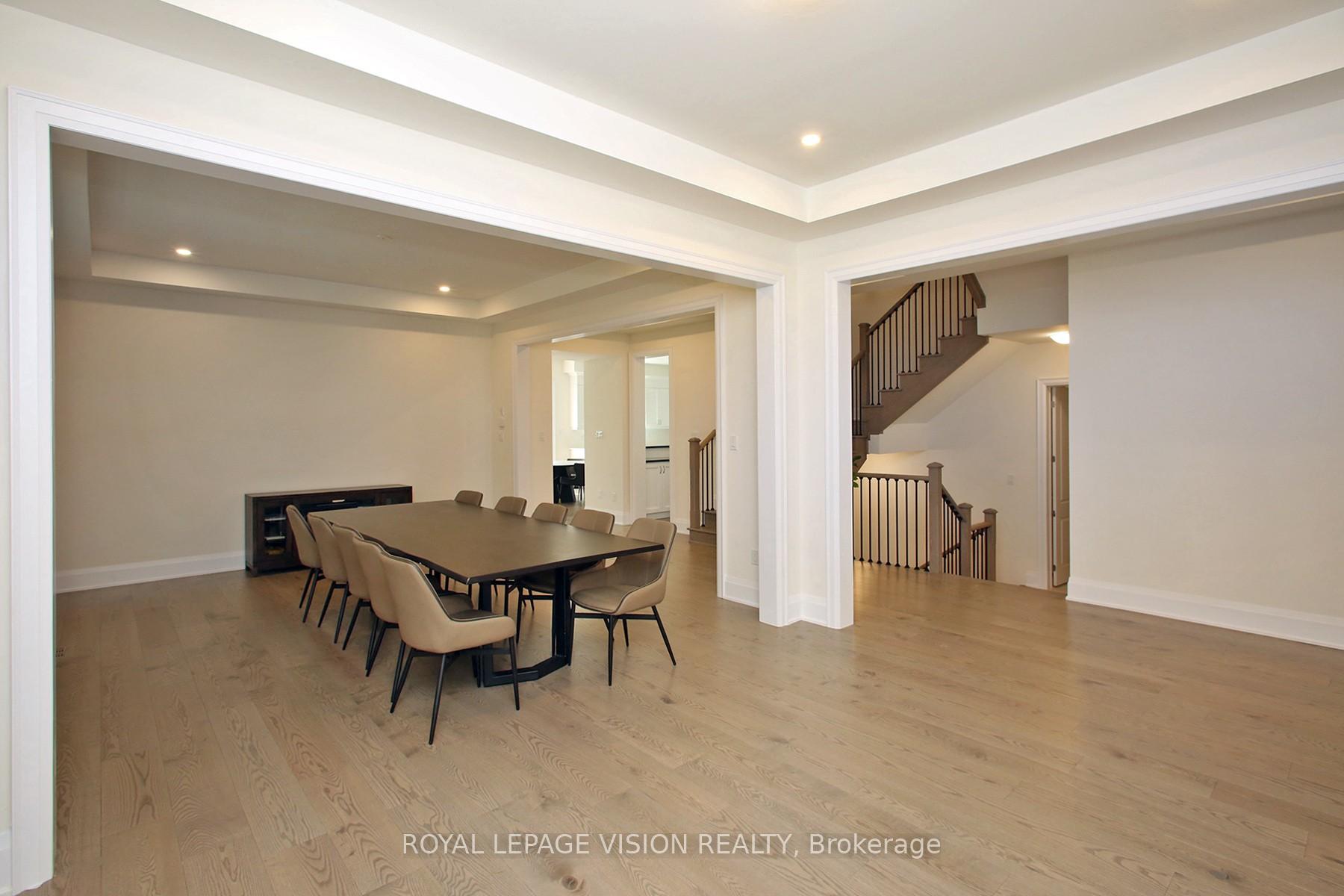 Photo 14 of 139 Ballantyne Boulevard, Vaughan, Vellore Village — HOMEH
