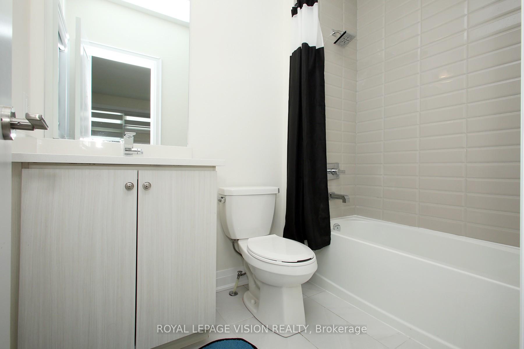 Photo 18 of 139 Ballantyne Boulevard, Vaughan, Vellore Village — HOMEH