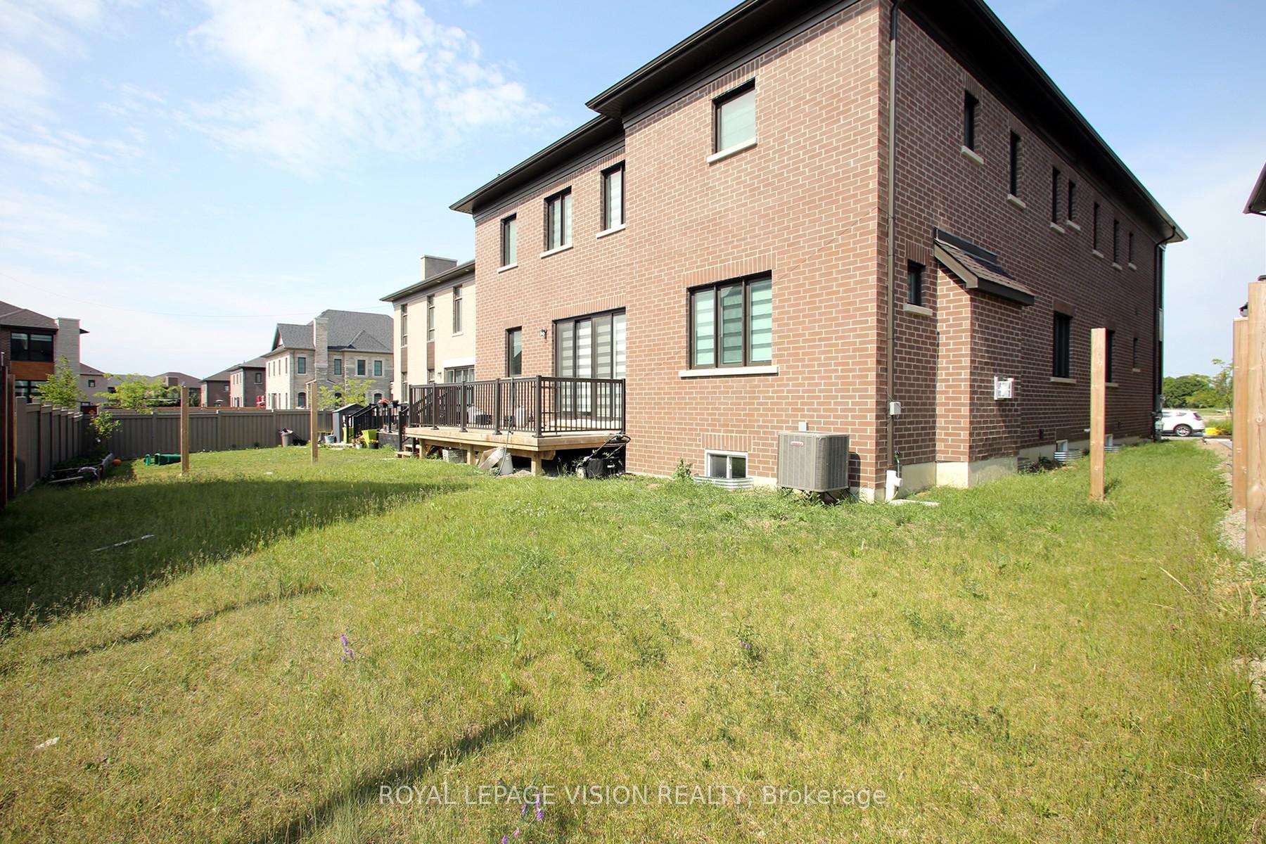 Photo 46 of 139 Ballantyne Boulevard, Vaughan, Vellore Village — HOMEH