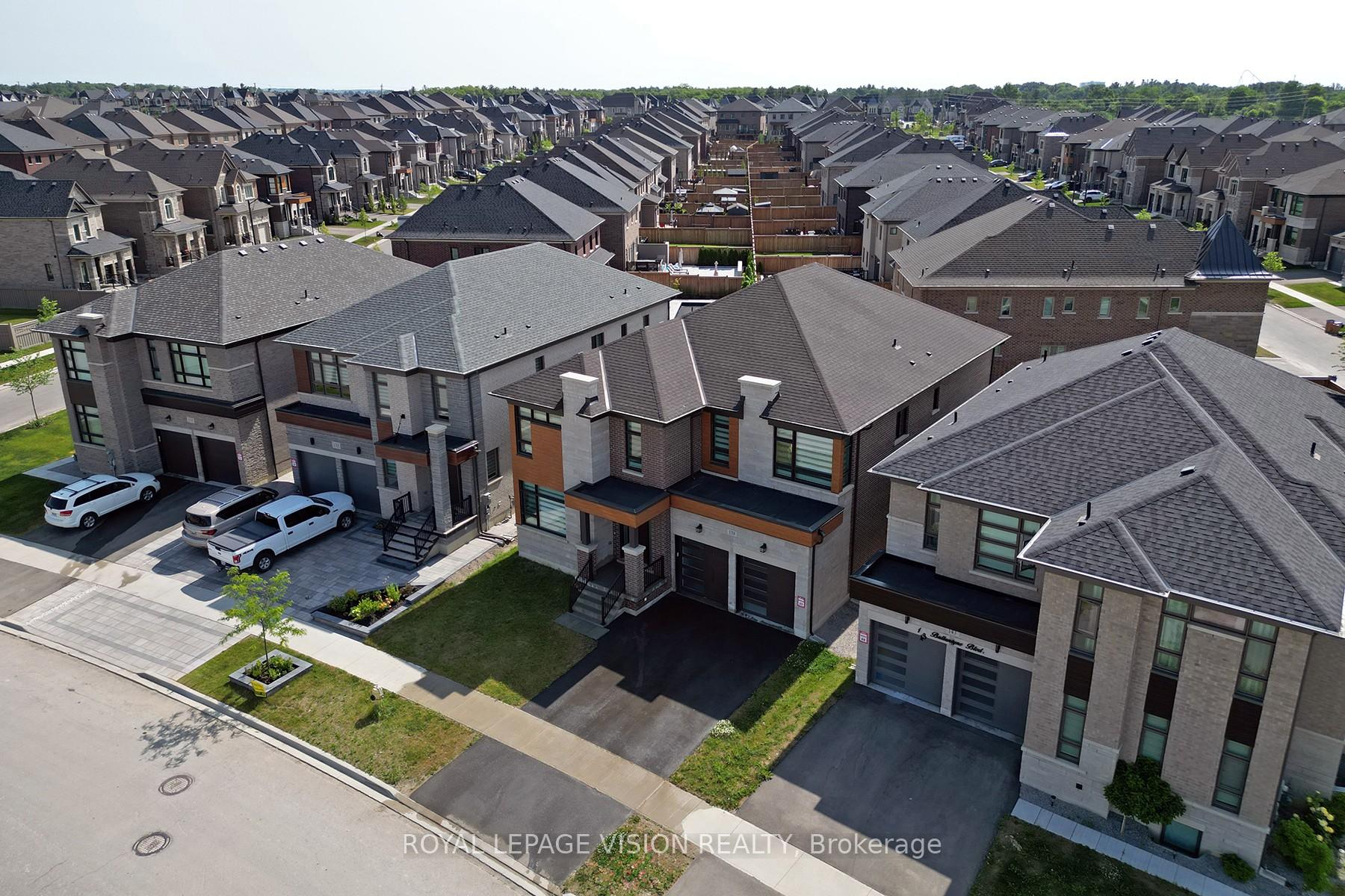 Photo 40 of 139 Ballantyne Boulevard, Vaughan, Vellore Village — HOMEH