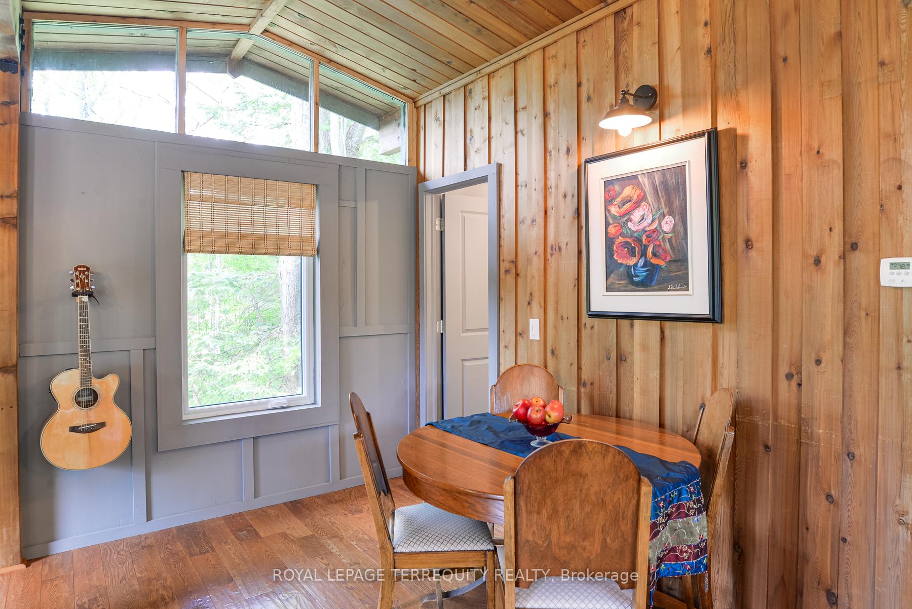 Photo 3 of 7862 Birch Drive, Ramara, Rural Ramara — HOMEH