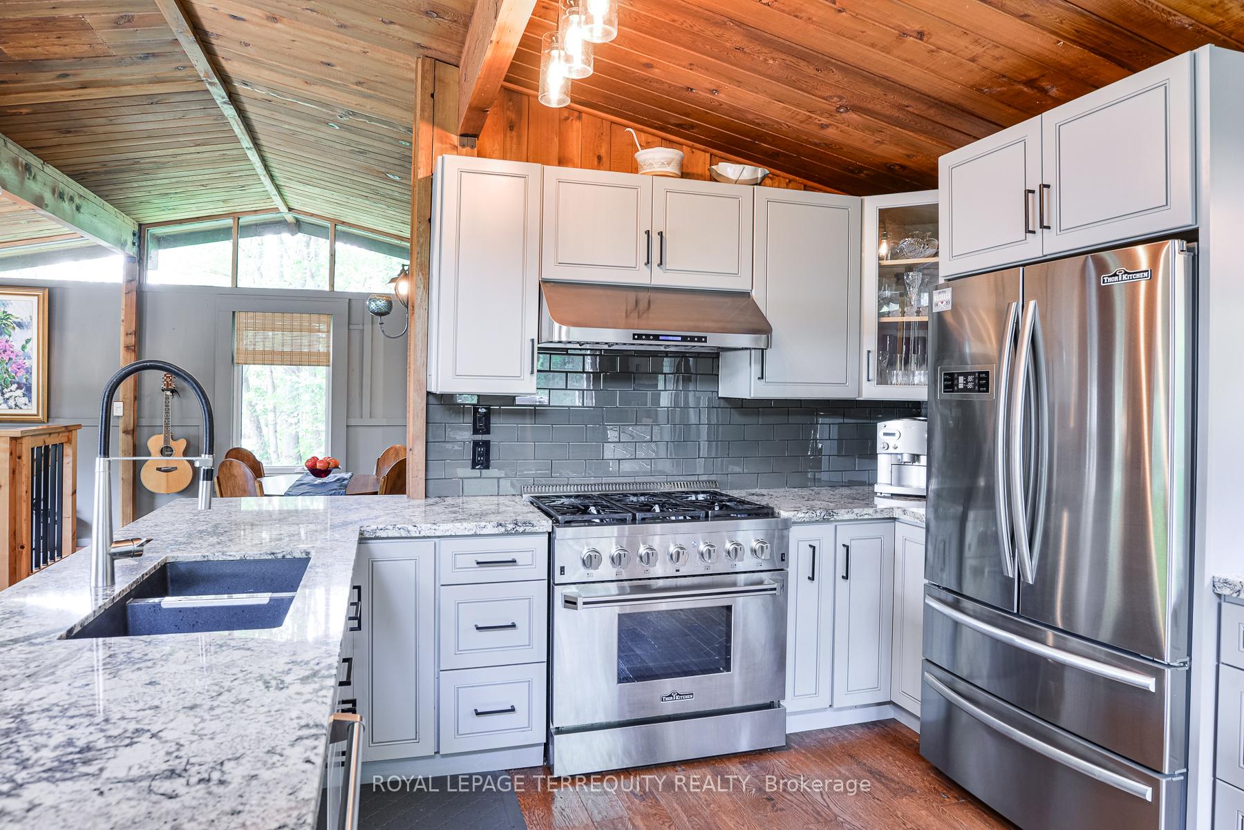 Photo 16 of 7862 Birch Drive, Ramara, Rural Ramara — HOMEH