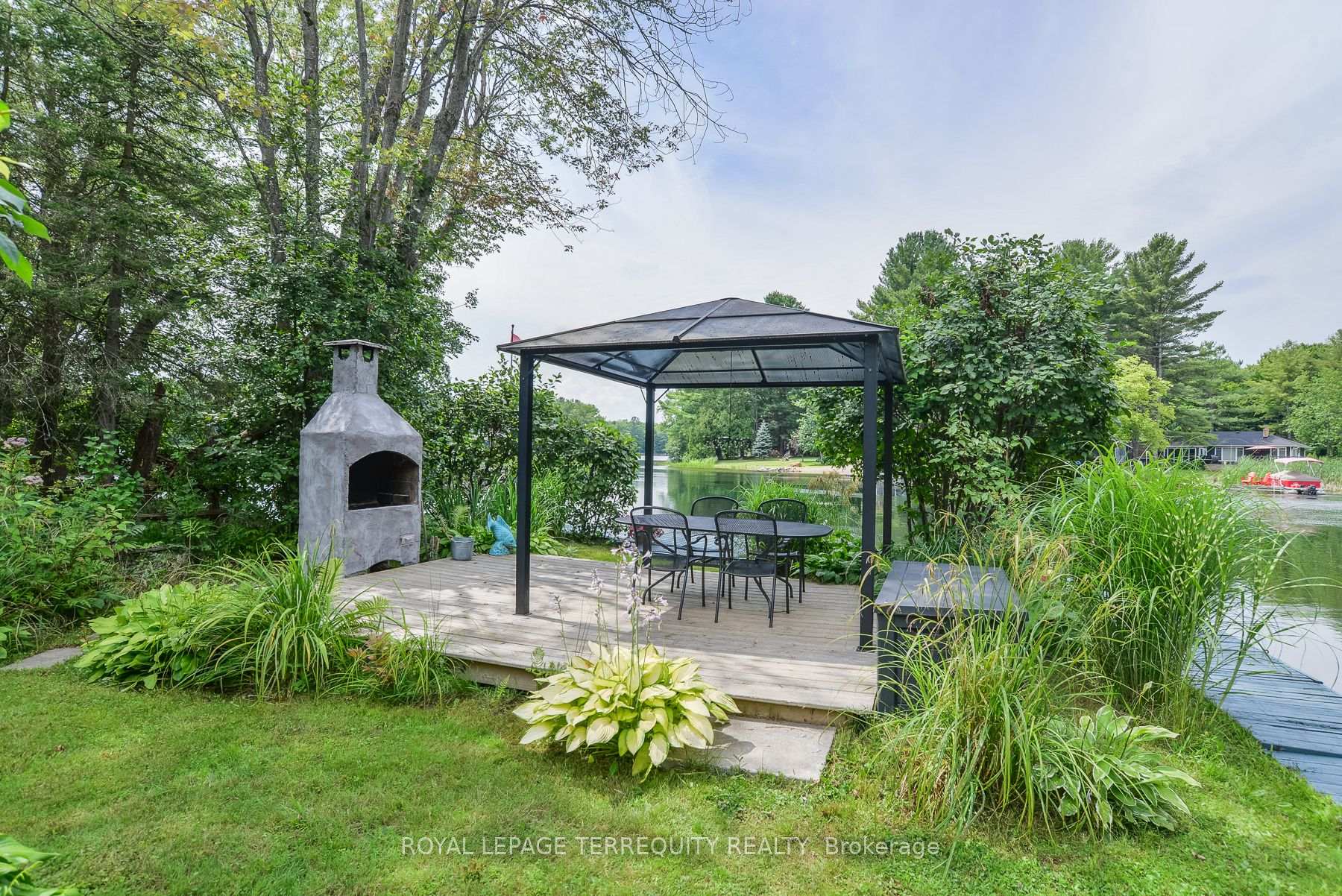 Photo 17 of 7862 Birch Drive, Ramara, Rural Ramara — HOMEH