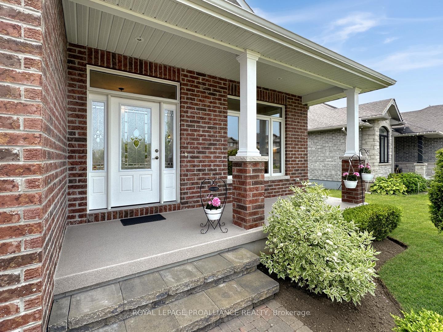 Photo 3 of 50 Hampton Ridge Drive, Belleville, Thurlow Ward — HOMEH