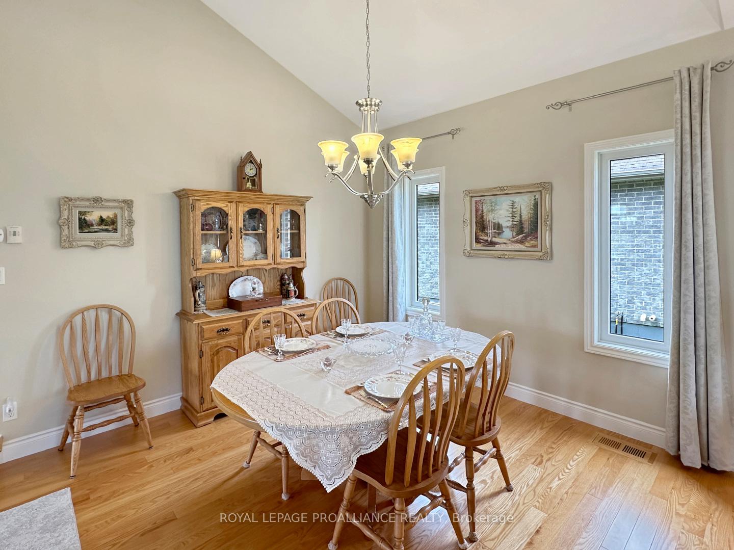 Photo 10 of 50 Hampton Ridge Drive, Belleville, Thurlow Ward — HOMEH