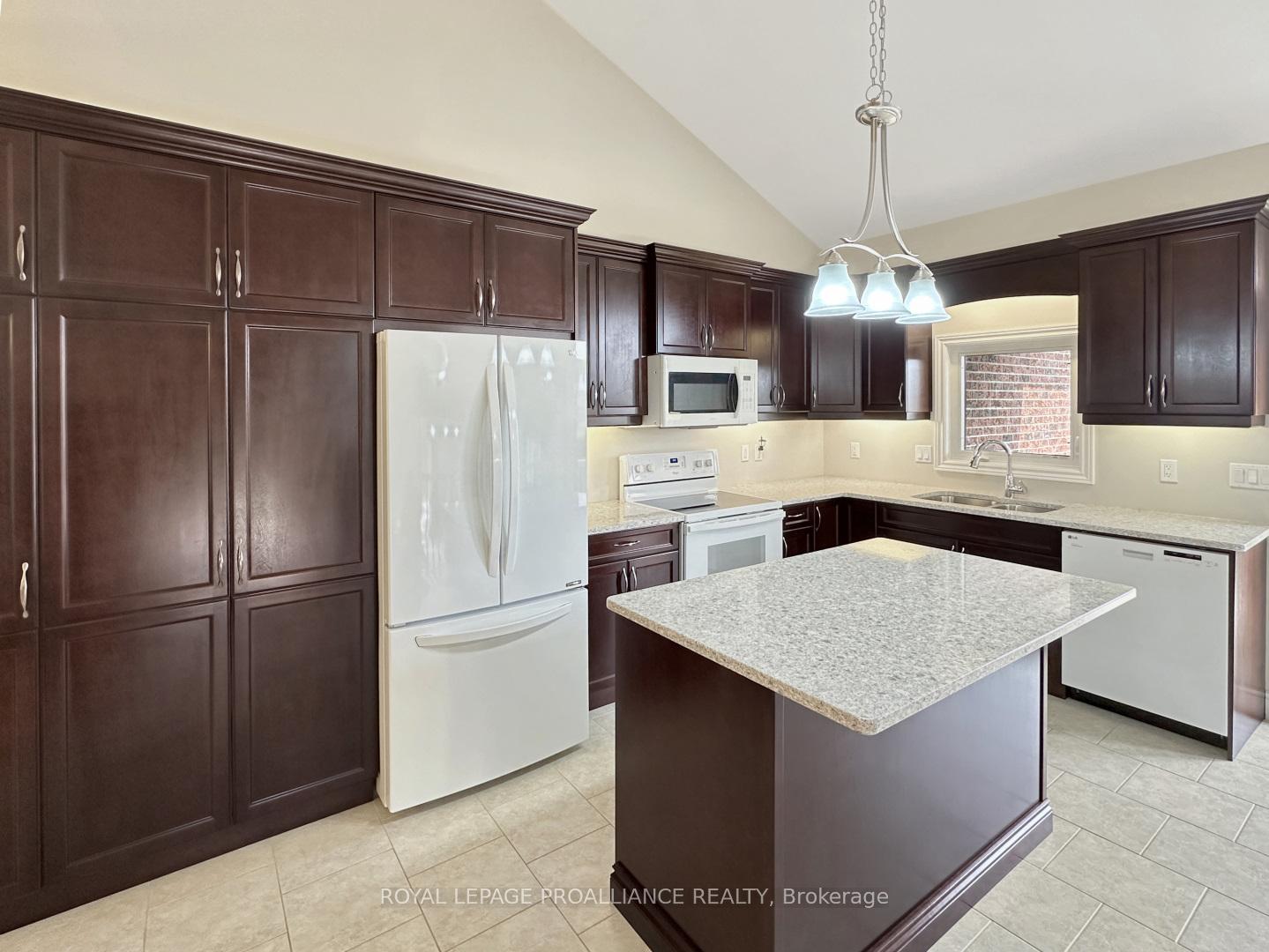 Photo 9 of 50 Hampton Ridge Drive, Belleville, Thurlow Ward — HOMEH