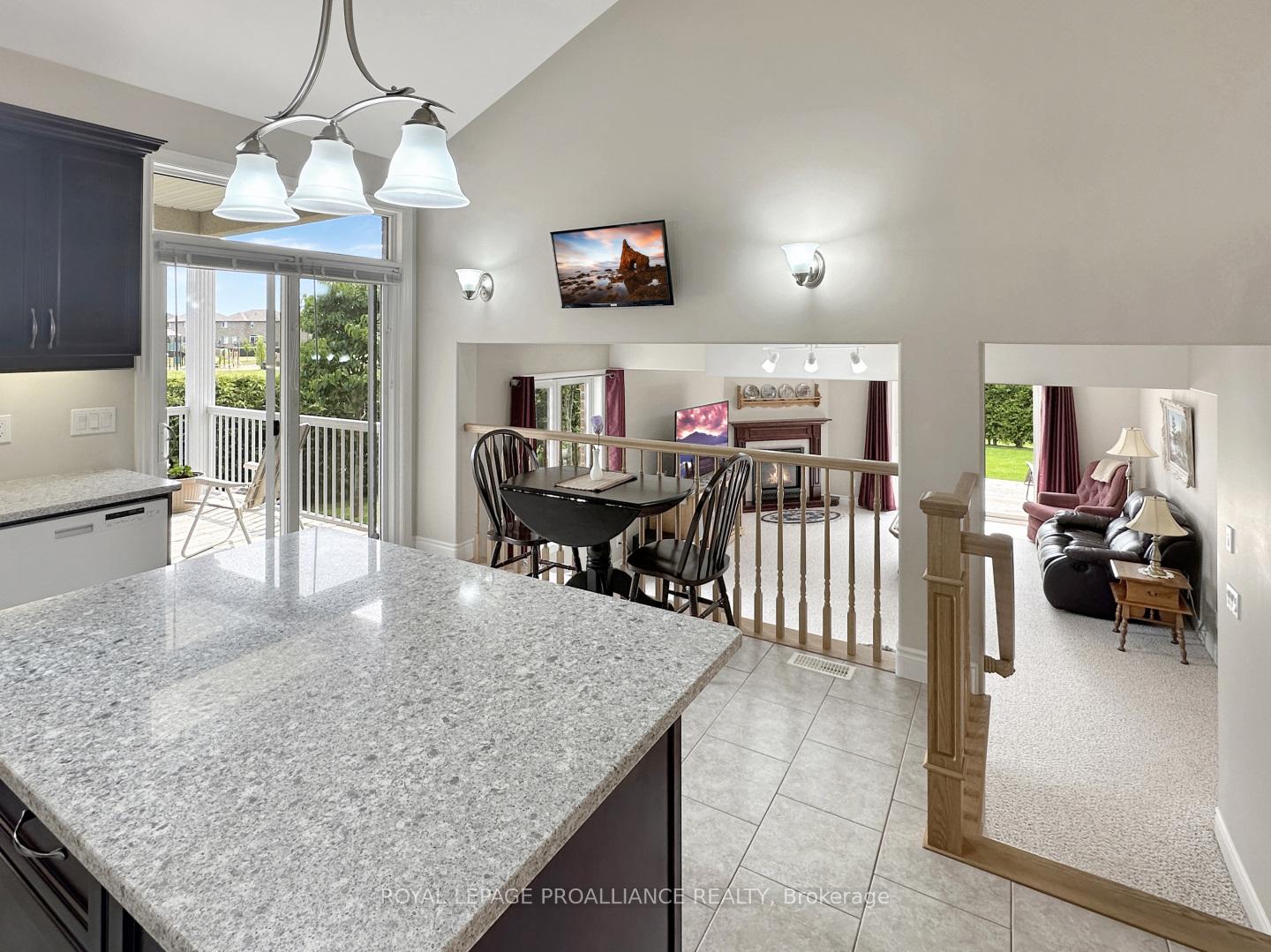 Photo 43 of 50 Hampton Ridge Drive, Belleville, Thurlow Ward — HOMEH