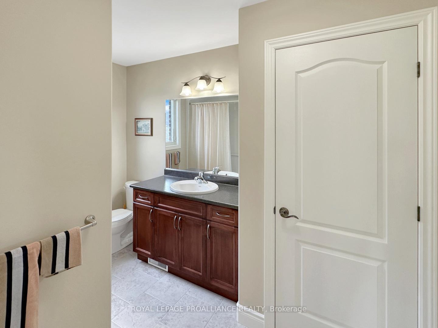 Photo 21 of 50 Hampton Ridge Drive, Belleville, Thurlow Ward — HOMEH