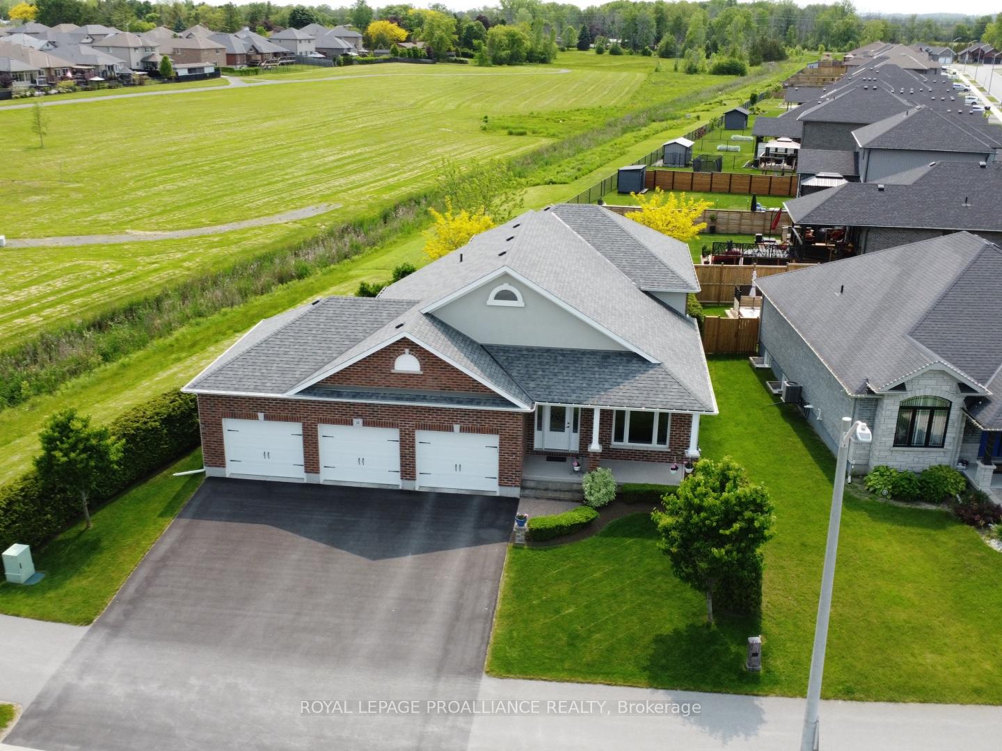 Photo 38 of 50 Hampton Ridge Drive, Belleville, Thurlow Ward — HOMEH