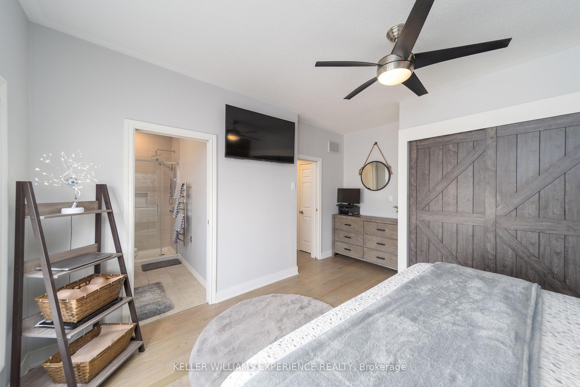 Photo 9 of 41 Thrushwood Drive, Barrie, Holly — HOMEH