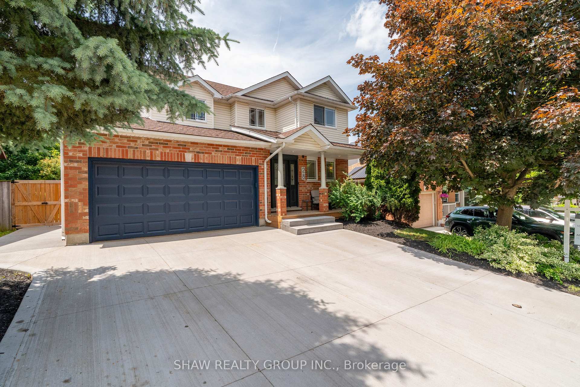 Photo 10 of 28 Mccormick Drive, Cambridge, Hespeler Village — HOMEH