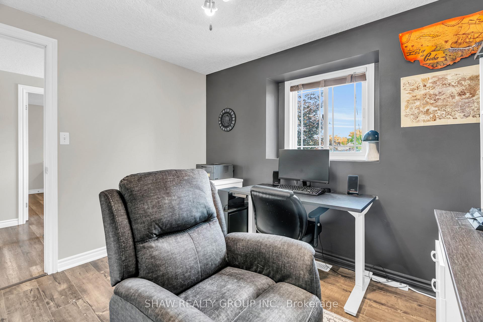 Photo 9 of 28 Mccormick Drive, Cambridge, Hespeler Village — HOMEH