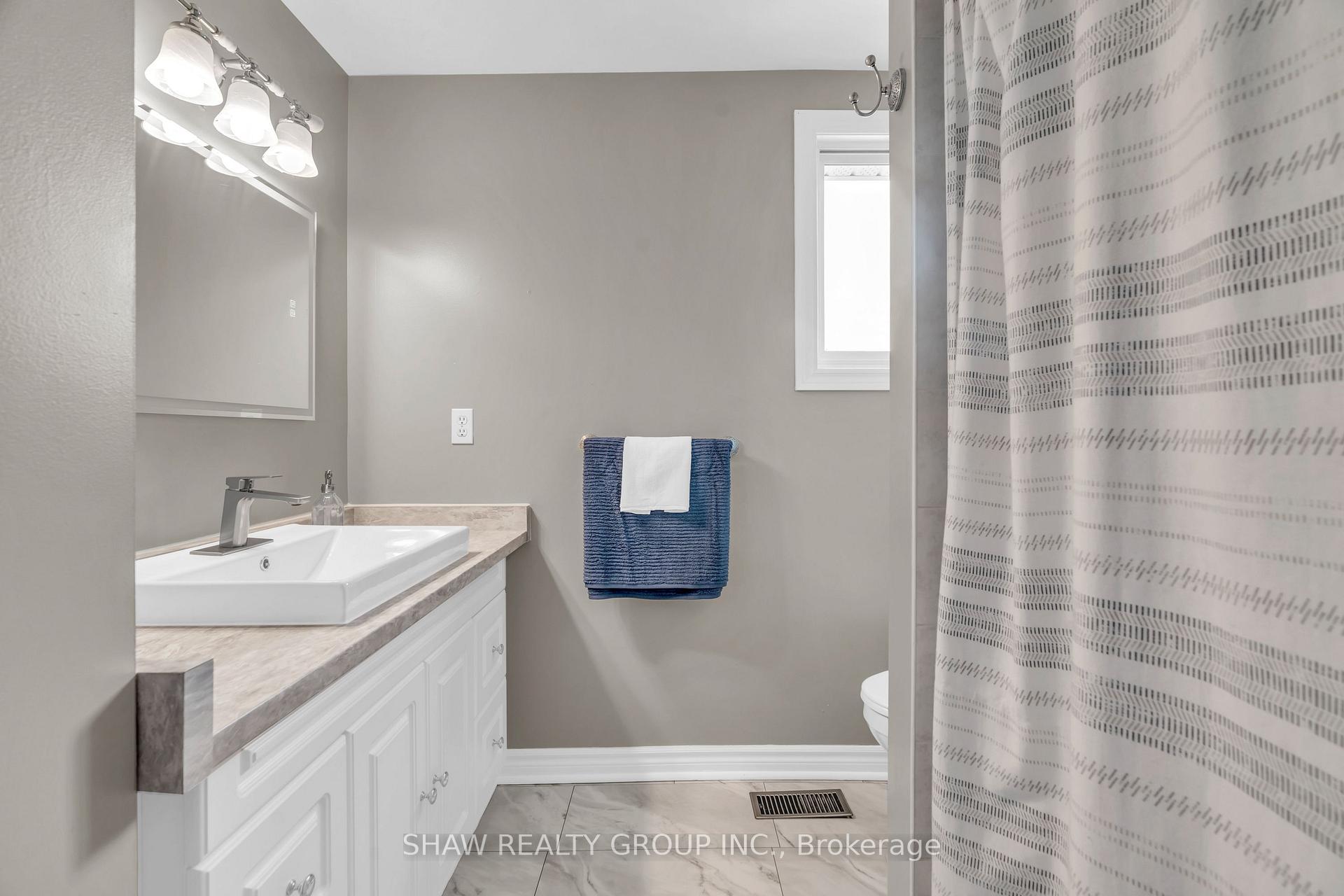 Photo 37 of 28 Mccormick Drive, Cambridge, Hespeler Village — HOMEH