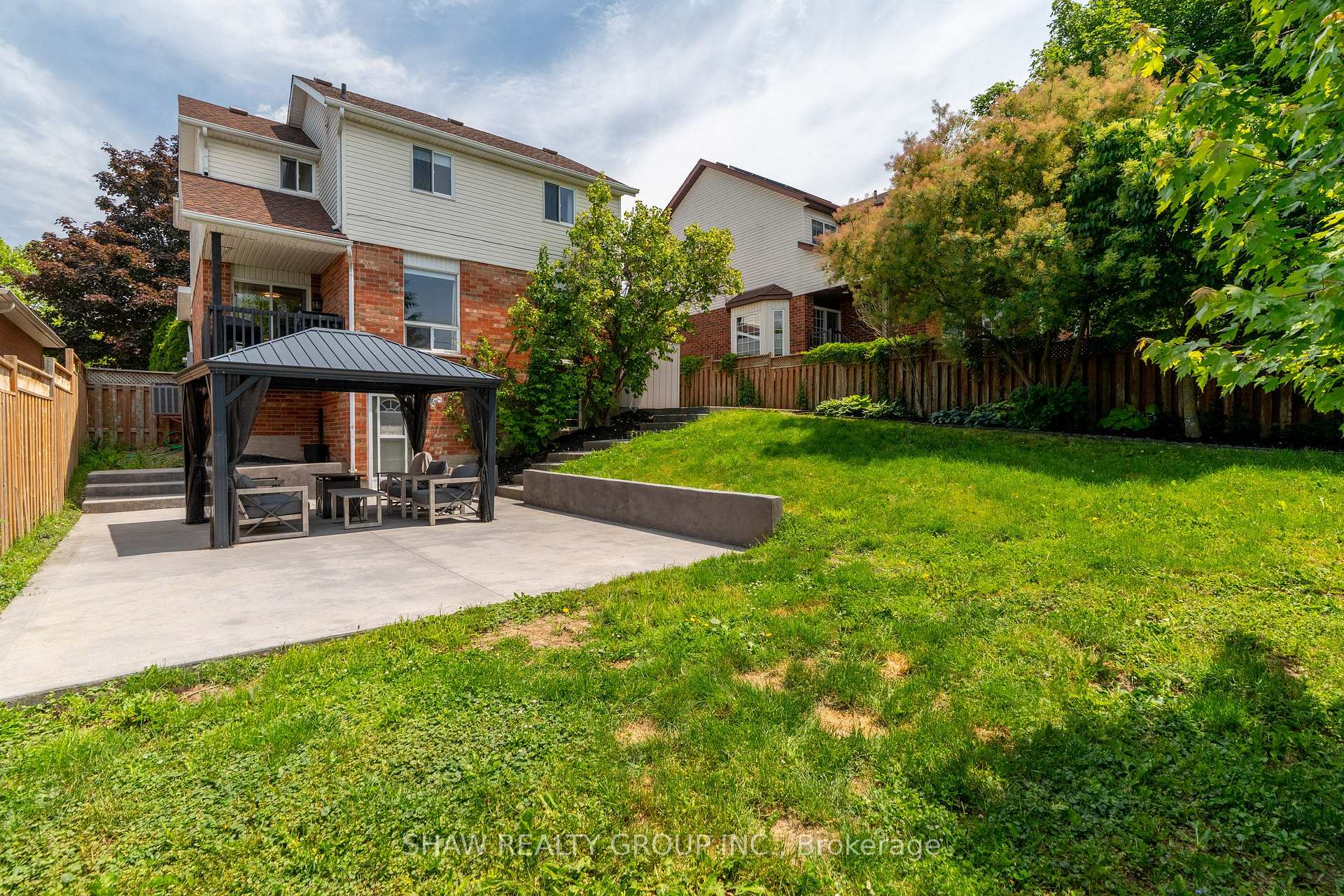 Photo 15 of 28 Mccormick Drive, Cambridge, Hespeler Village — HOMEH