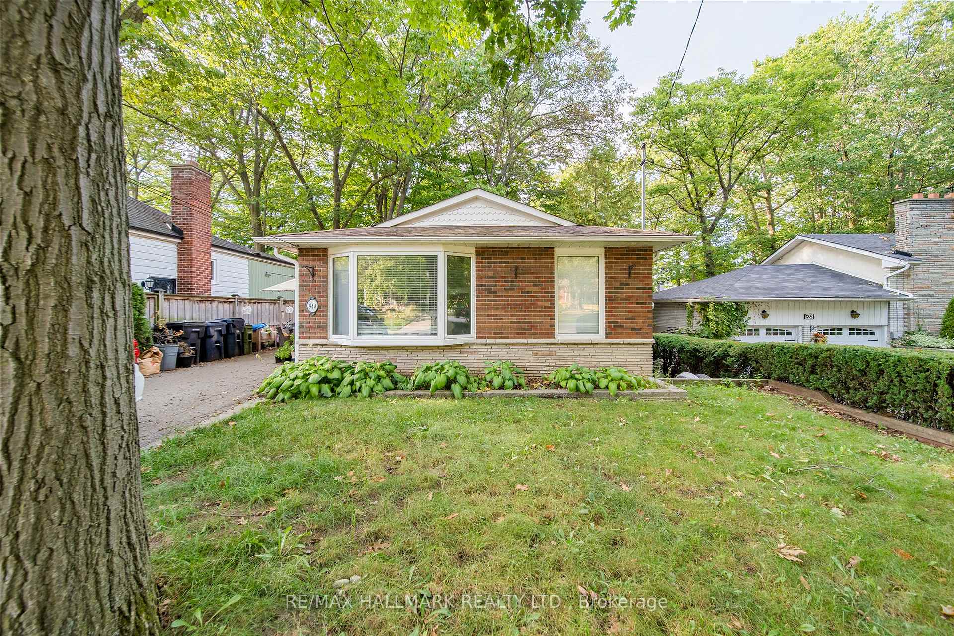 Photo 1 of 94A Oakridge Drive, Scarborough, Cliffcrest — HOMEH