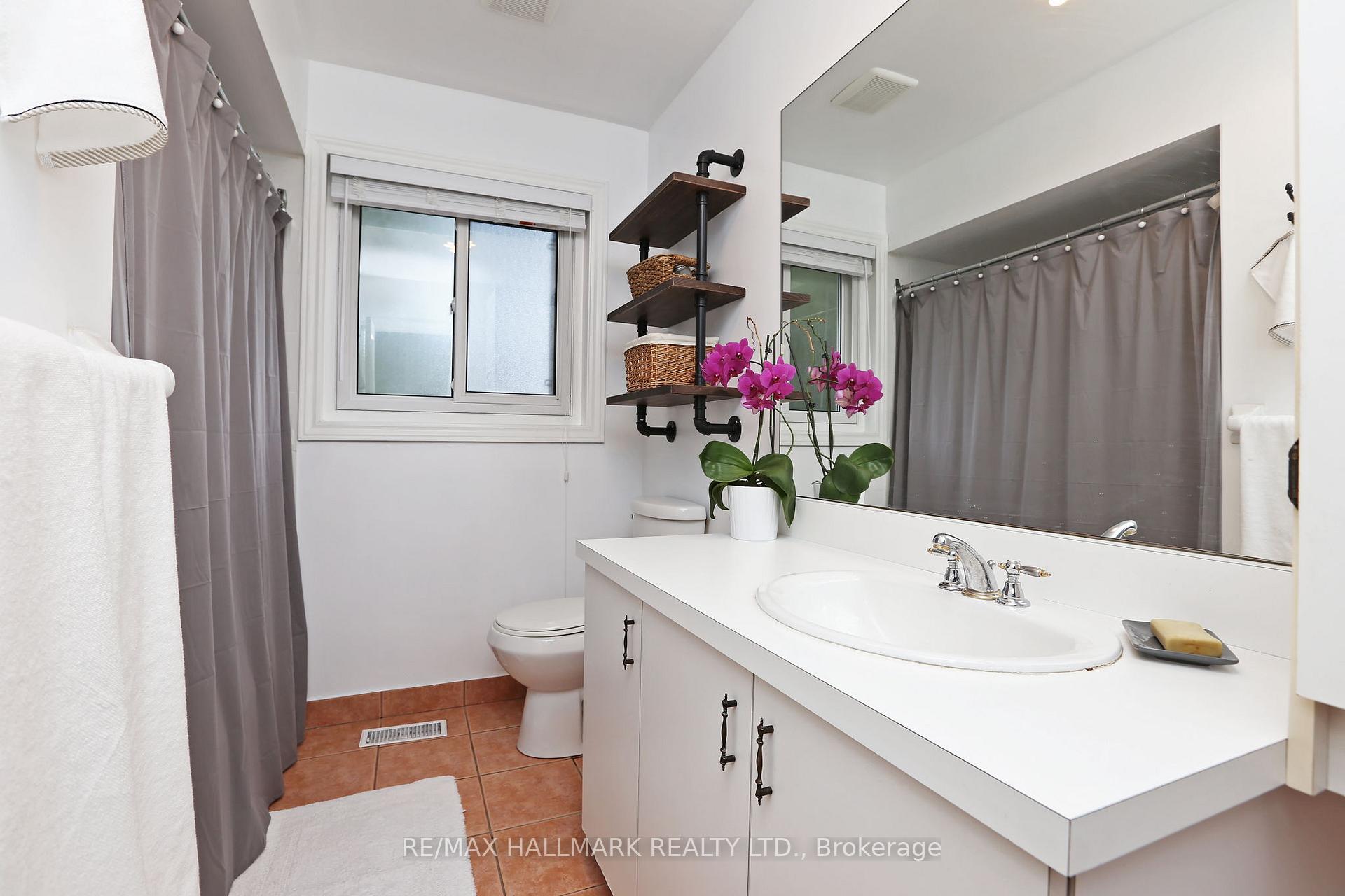 Photo 7 of 94A Oakridge Drive, Scarborough, Cliffcrest — HOMEH