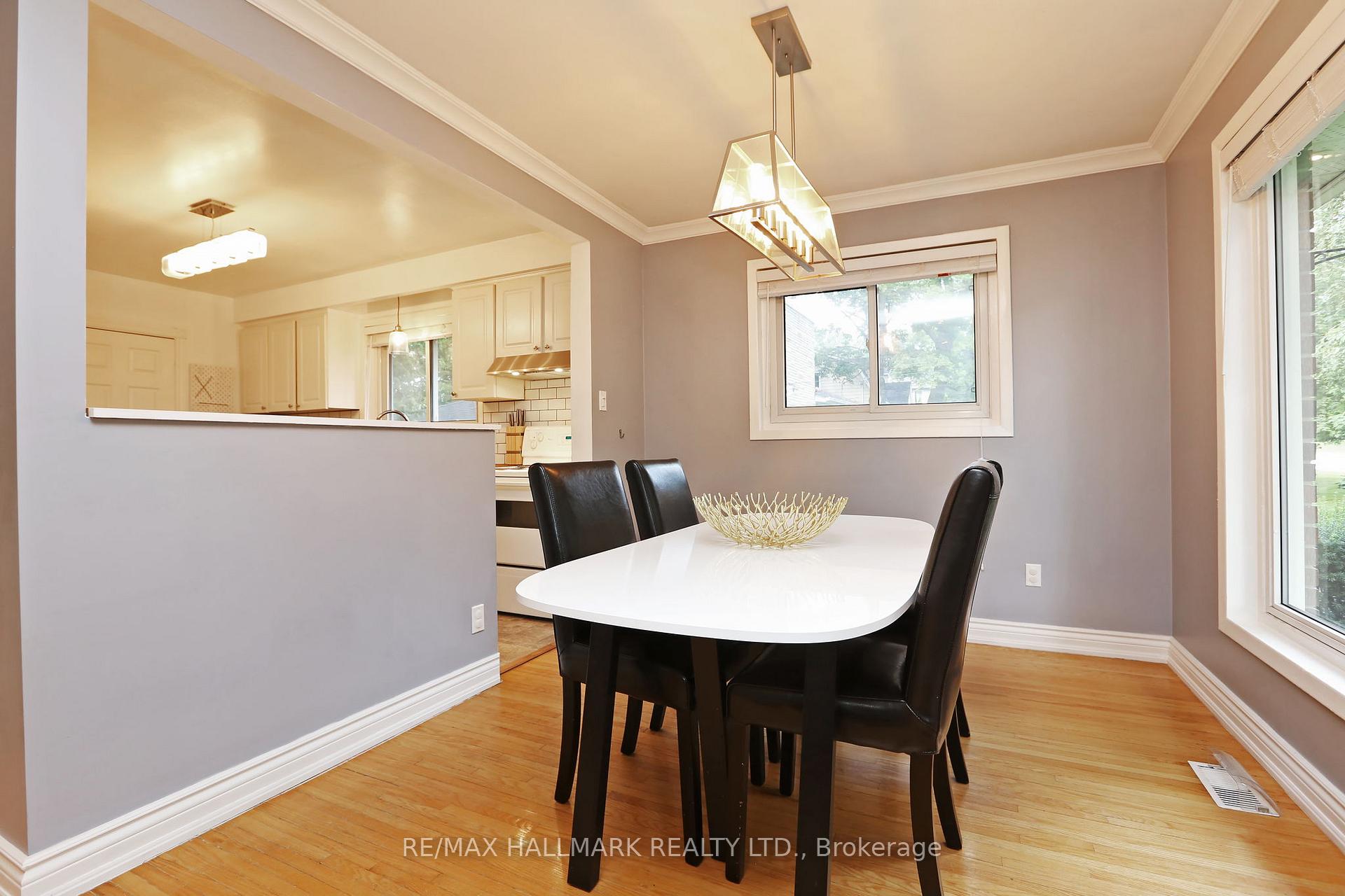 Photo 10 of 94A Oakridge Drive, Scarborough, Cliffcrest — HOMEH