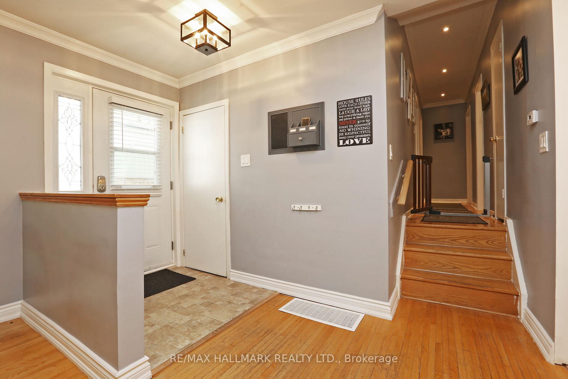 Photo 5 of 94A Oakridge Drive, Scarborough, Cliffcrest — HOMEH