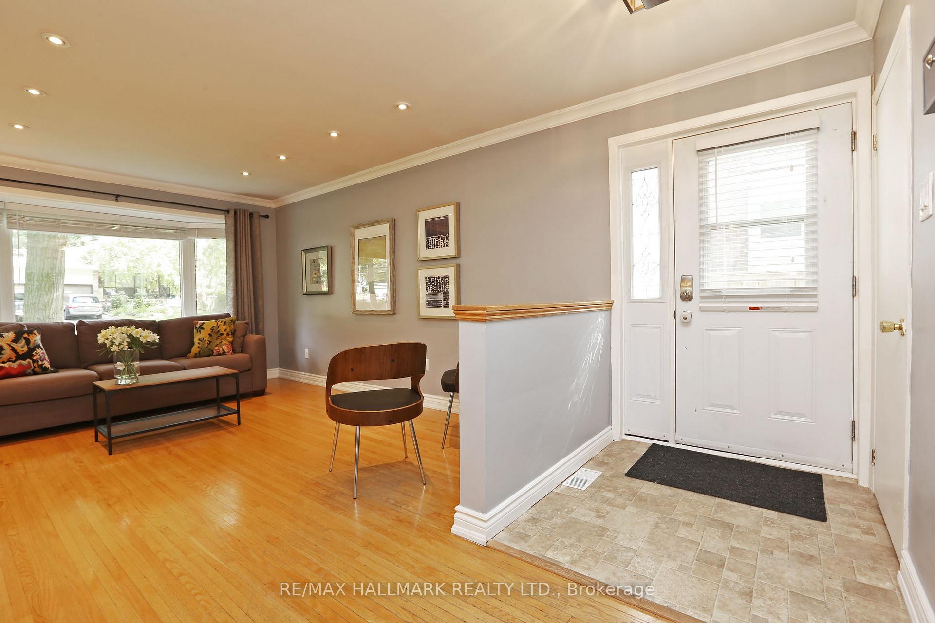 Photo 11 of 94A Oakridge Drive, Scarborough, Cliffcrest — HOMEH