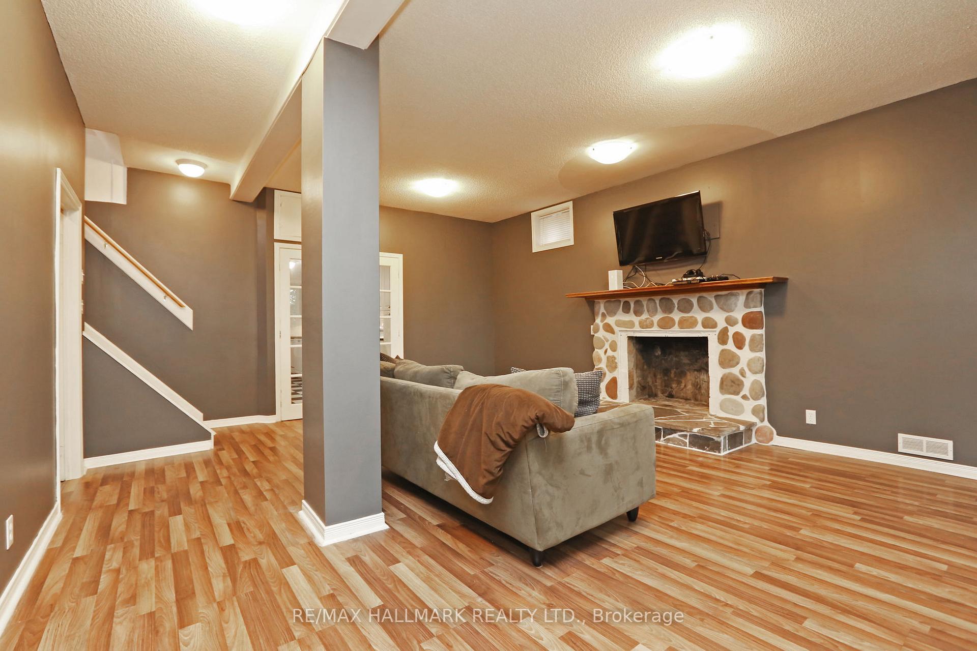 Photo 33 of 94A Oakridge Drive, Scarborough, Cliffcrest — HOMEH