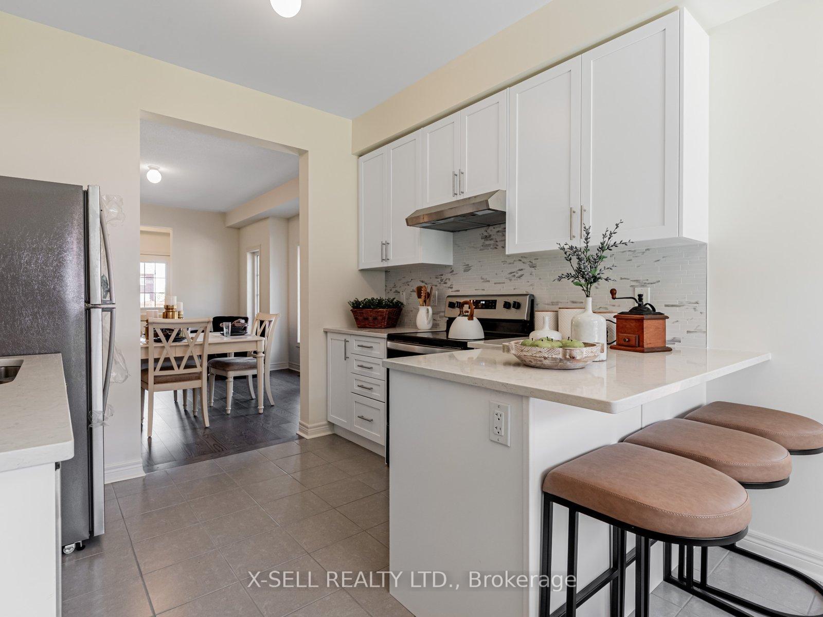 Photo 18 of 671 Fleetwood Drive, Oshawa, Eastdale — HOMEH