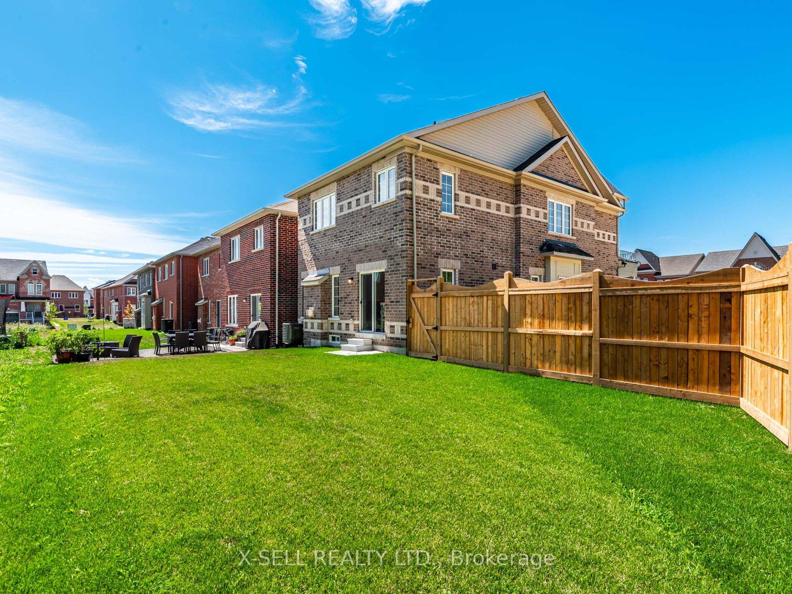Photo 28 of 671 Fleetwood Drive, Oshawa, Eastdale — HOMEH