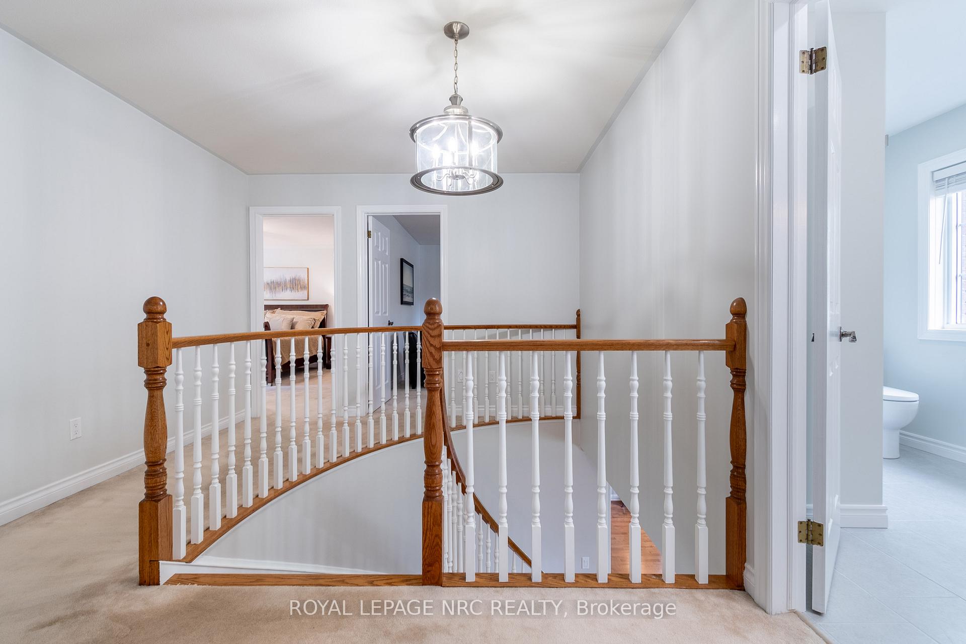 Photo 18 of 4 Shorthill Place, Pelham, Fonthill — HOMEH
