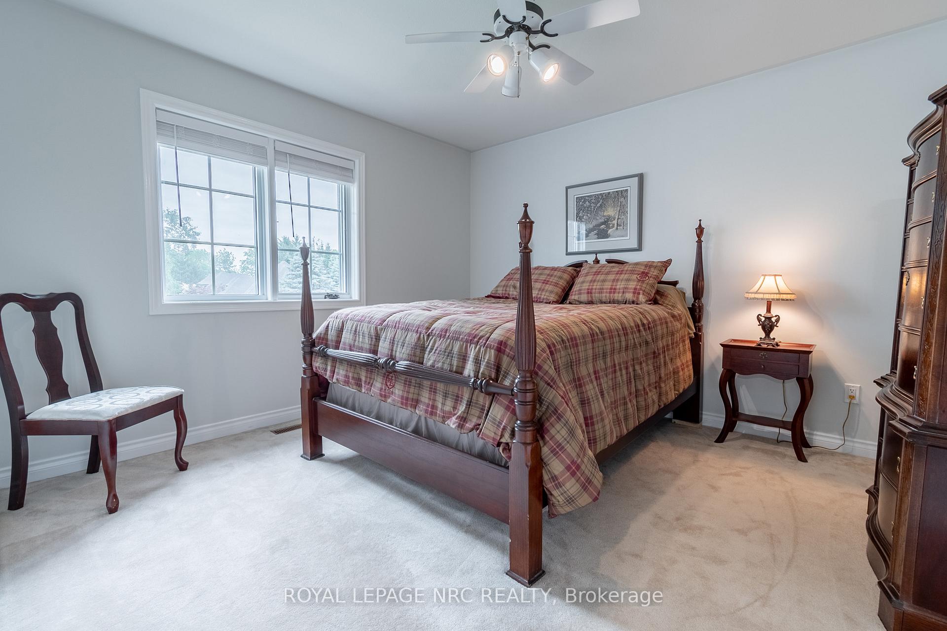 Photo 17 of 4 Shorthill Place, Pelham, Fonthill — HOMEH
