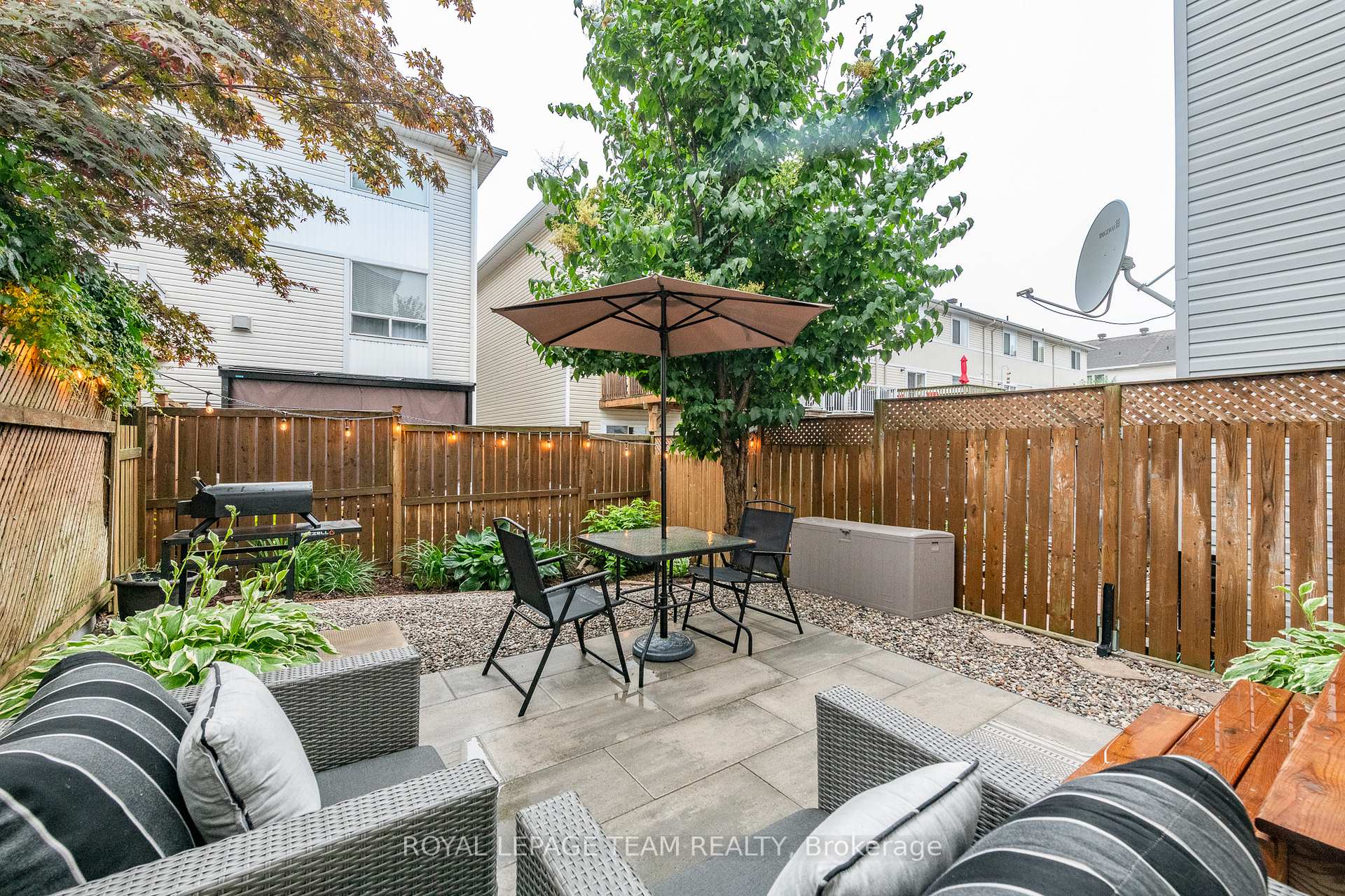 Photo 36 of 126 Wharhol Private, Ottawa, Westcliffe Estates — HOMEH