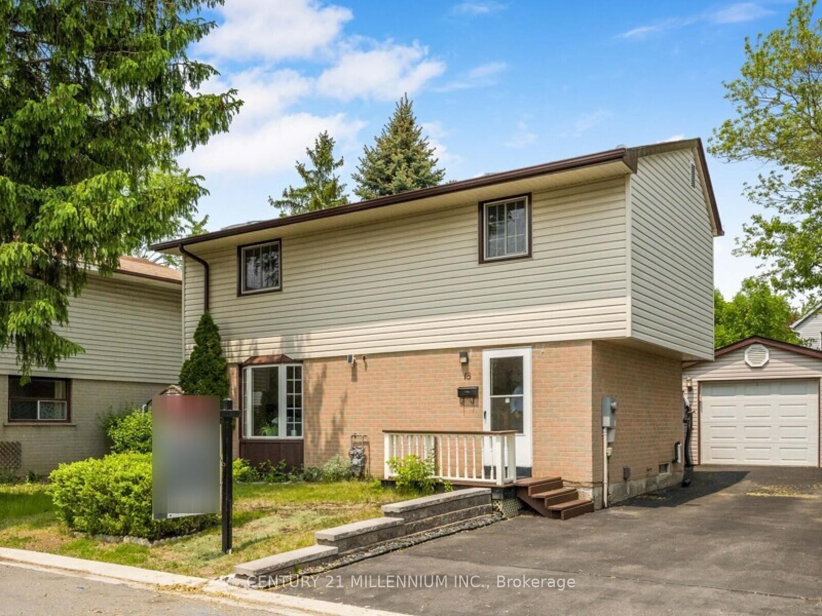 Photo 1 of 18 Greenhills Square, Brampton, Northgate — HOMEH