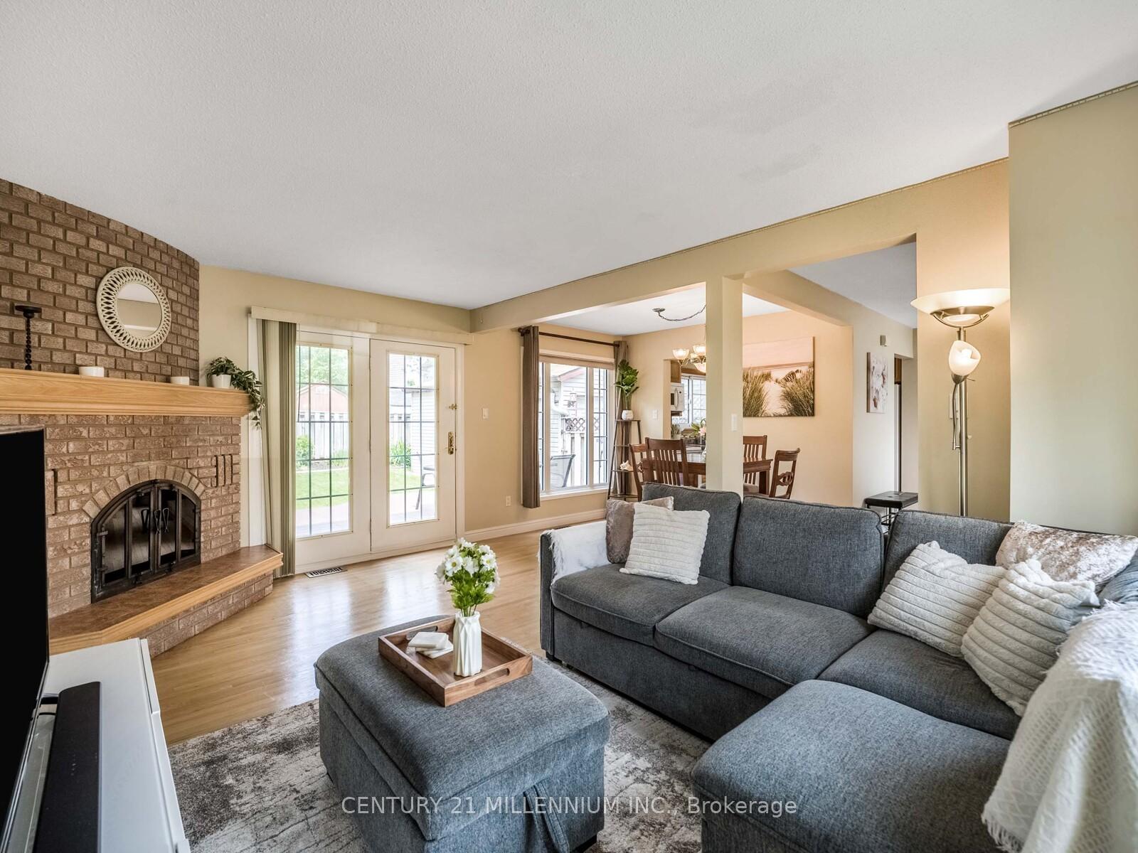Photo 7 of 18 Greenhills Square, Brampton, Northgate — HOMEH